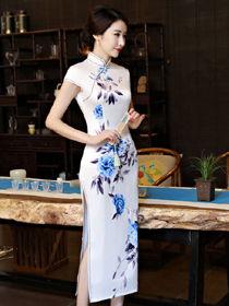 旗袍礼仪吃瓜,吃瓜时的优雅风范